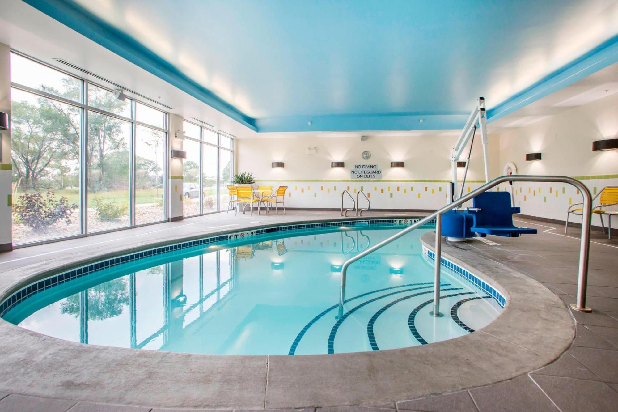 Fairfield Inn & Suites By Marriott Waterloo Cedar Falls Ngoại thất bức ảnh