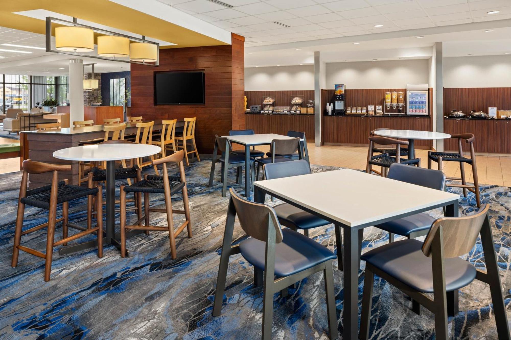Fairfield Inn & Suites By Marriott Waterloo Cedar Falls Ngoại thất bức ảnh