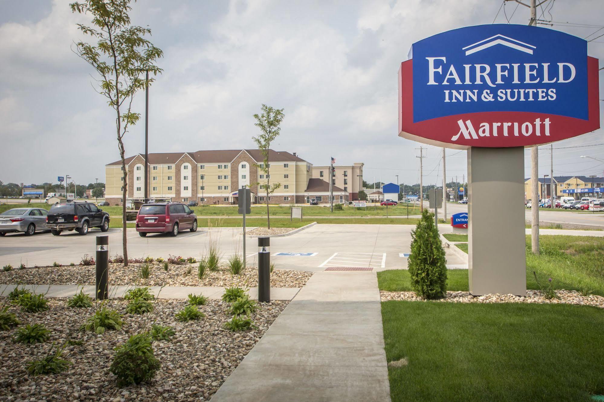 Fairfield Inn & Suites By Marriott Waterloo Cedar Falls Ngoại thất bức ảnh