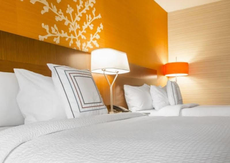 Fairfield Inn & Suites By Marriott Waterloo Cedar Falls Ngoại thất bức ảnh