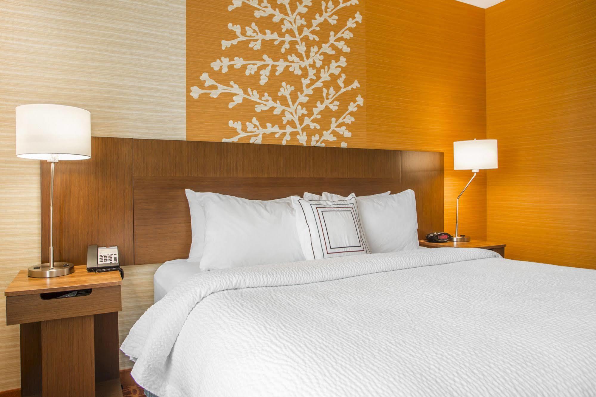Fairfield Inn & Suites By Marriott Waterloo Cedar Falls Ngoại thất bức ảnh